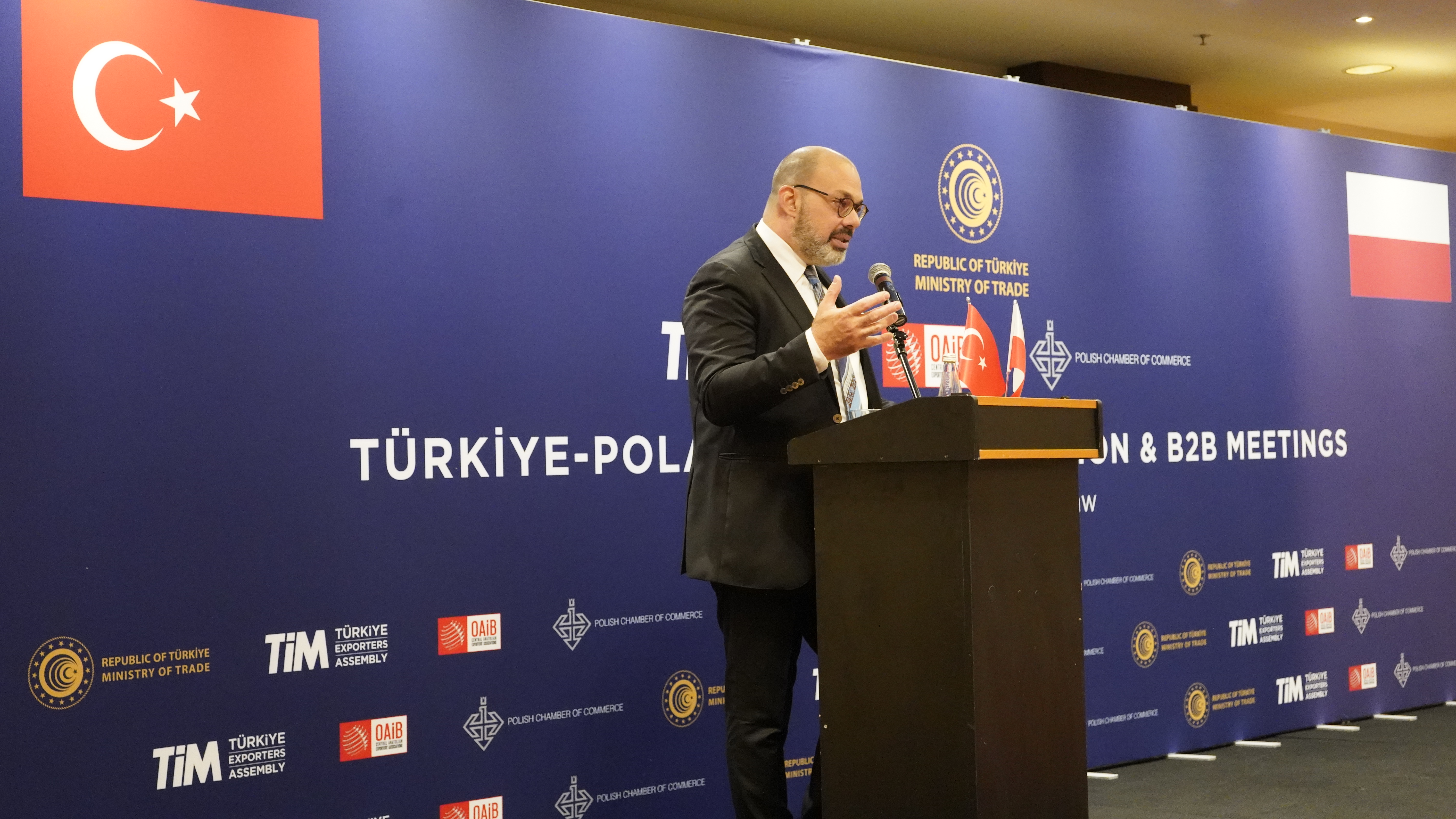 Polonya Varşova'ya yönelik gerçekleştirilen  Genel Ticaret Heyeti açılışı