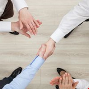 YASİN EKMEN İLE ULUSLARARASI TİCARETTE ANLAŞMAZLIKLARIN ÇÖZÜMÜ VE TAHKİM