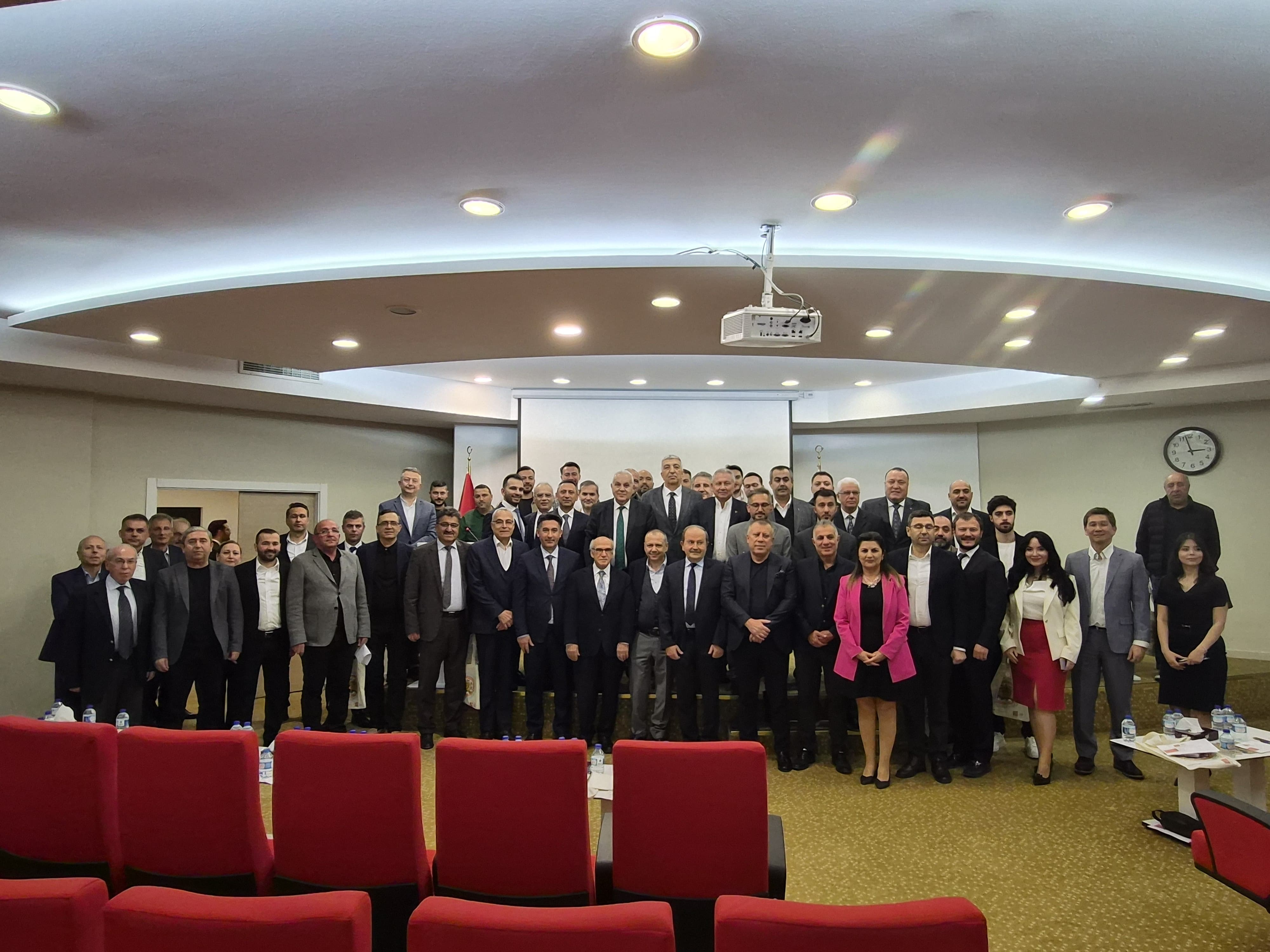 ORTA ANADOLU HUBUBAT, BAKLİYAT, YAĞLI TOHUMLAR VE MAMULLERİ İHRACATÇILARI BİRLİĞİNİN 2025 YILI SEÇİMLİ OLAĞAN GENEL KURUL TOPLANTISI GERÇEKLEŞTİRİLDİ.